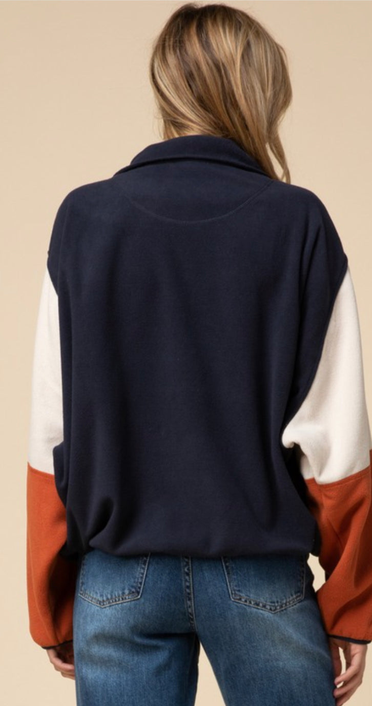 Weagle Colorblock Pullover