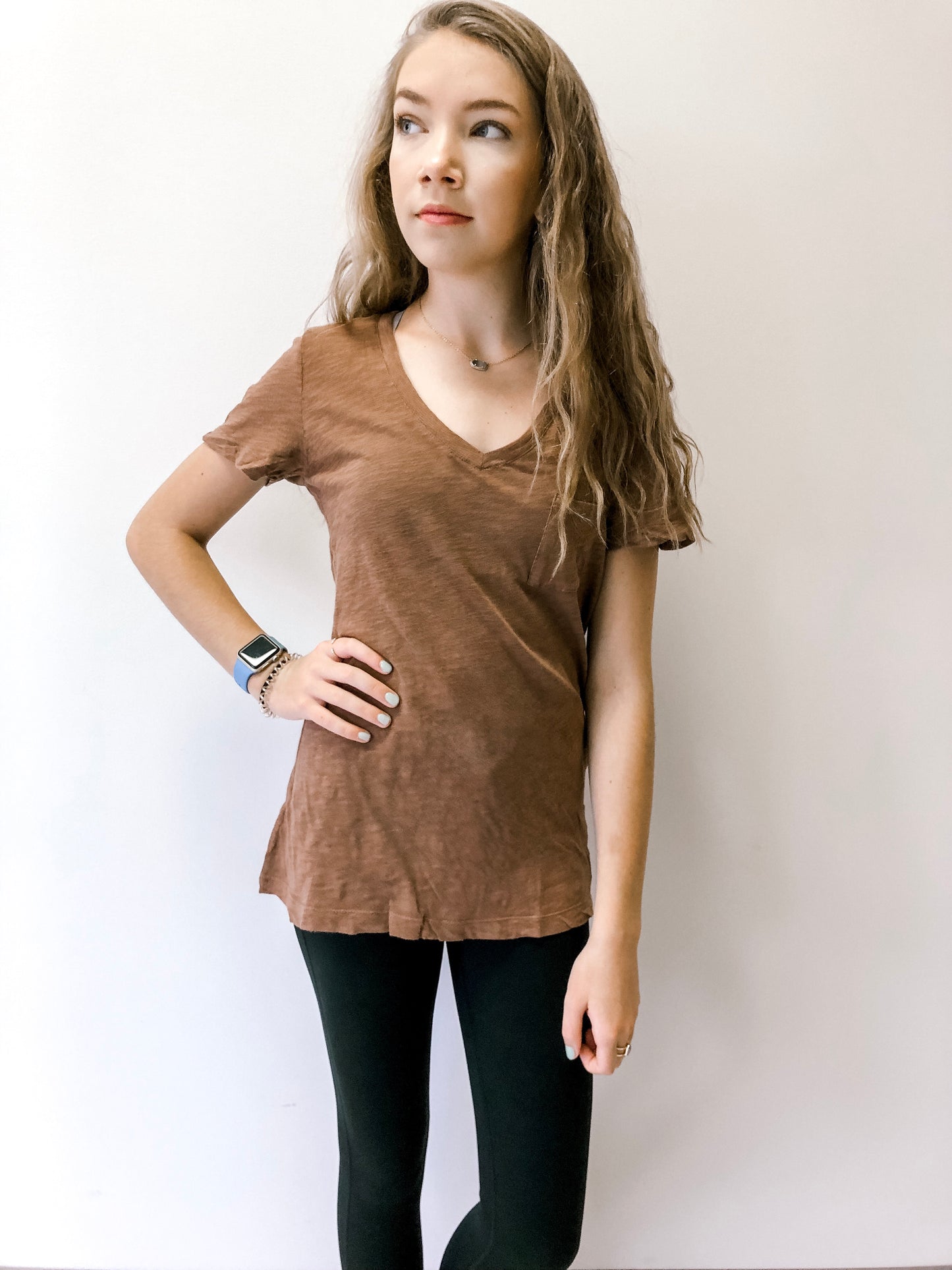 Basic Knit V-Neck Top