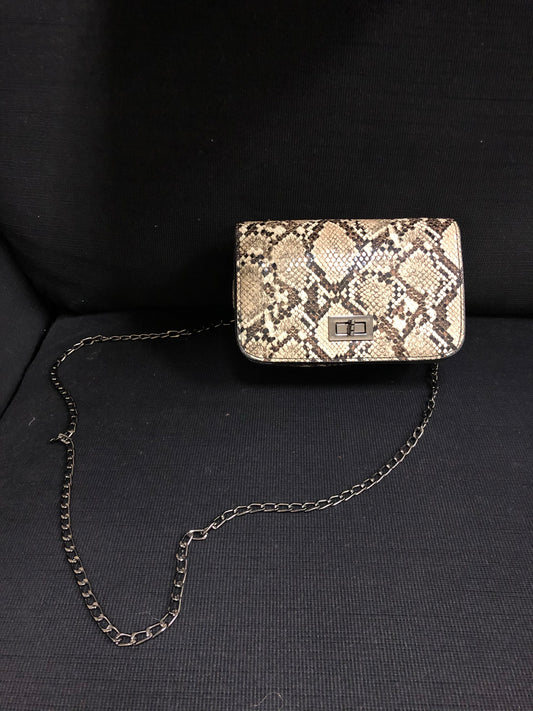 SnakeSkin Clutch