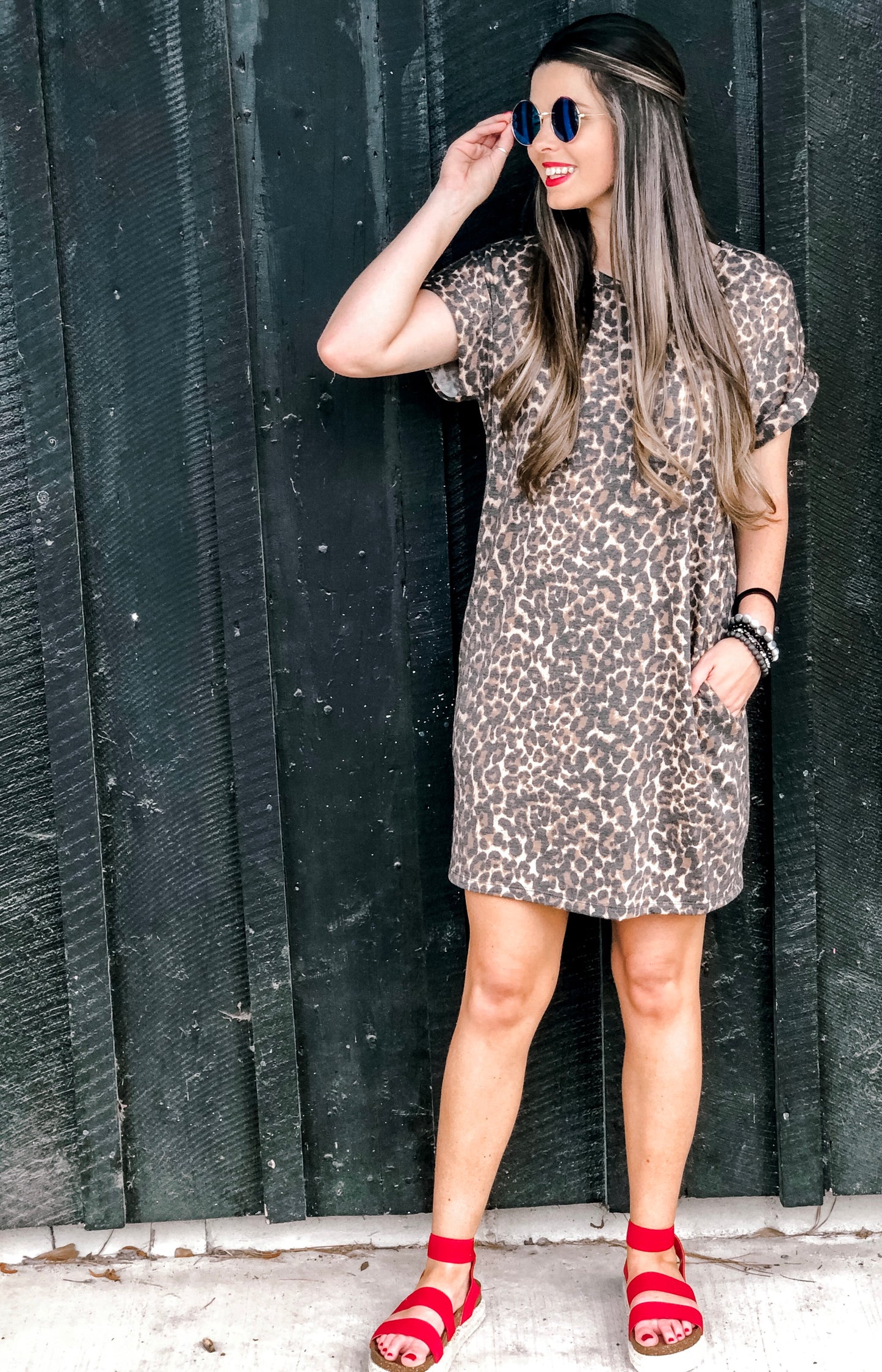 RESTOCK--Leopard T-Shirt Dress